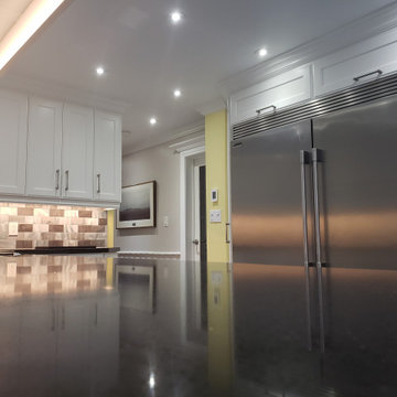 Column Refrigerator And Freezer