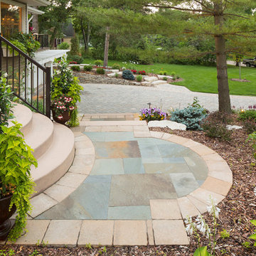 Front Steps Landing | A Minnetonka Front Yard and Backyard