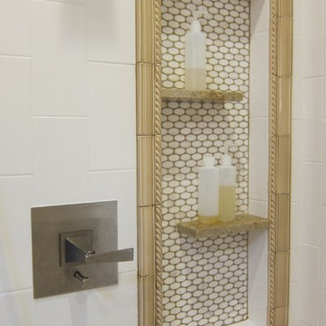 Contemporary Clean & Cozy Bathroom - Dana Point