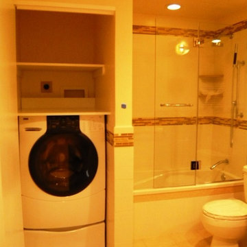 Jersey City, NJ | Bathroom