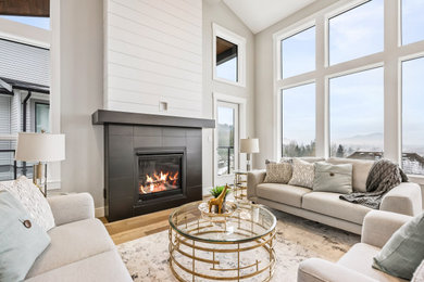 Living room - traditional living room idea in Vancouver