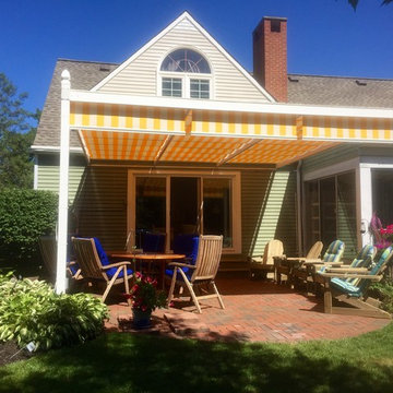 Greenbriar vinyl support structure with canopies