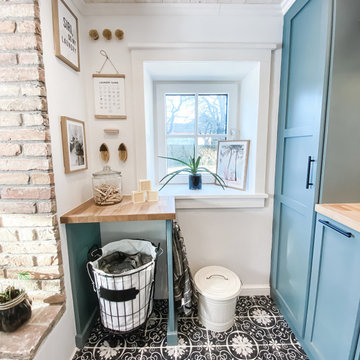 Waschküche in Landhausstil mit IKEA Möbel