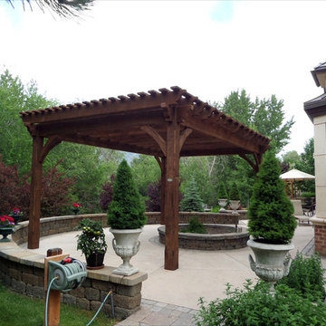 Traditional Home Adds Comfortable Timber Frame Pergola Shade