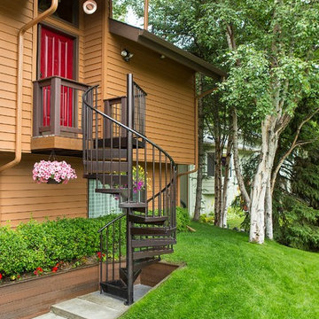 Spiral Staircase Entry Deck