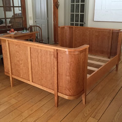 The Neddick Bed - Sleigh Beds