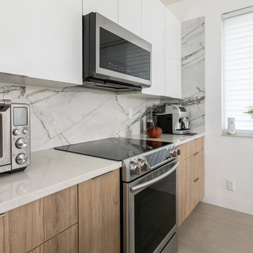 Versatil Contemporany Kitchen