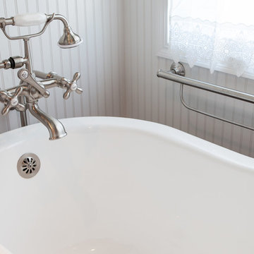 Traditional Master Bath With Clawfoot Tub
