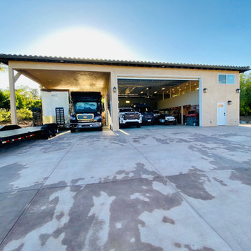 Poway, ca - Spacious RV Garage and Workshop with Bathroom