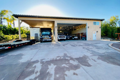 Garage - garage idea in San Diego