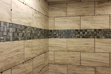 Inspiration for a timeless bathroom remodel in Dallas