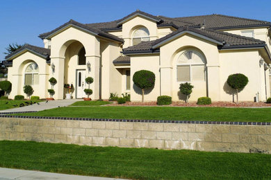 Home design - modern home design idea in Phoenix
