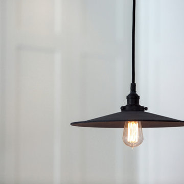 Fresh White Shaker Style Kitchen - Centre Island Pendant Light