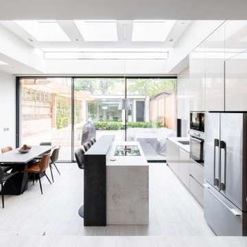 Light-filled & Minimal Kitchen, Dining & Seating Area, and Garden Studio