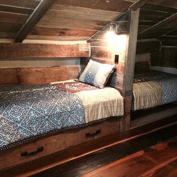 Two Cabins Lodge
