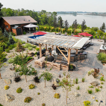 Arrow Lake Lodge