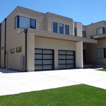 Modern on Camille Street