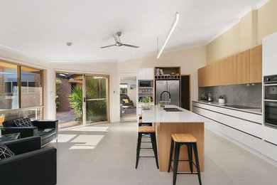 Contemporary Sunshine Coast Kitchen