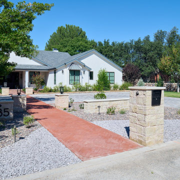 Modern Farmhouse in the Valley