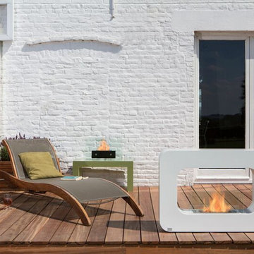 Modern Frame-Like Freestanding Fireplaces