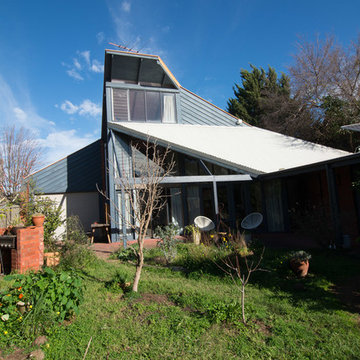 A 1970's Home Celebrates Angles and Frames Views
