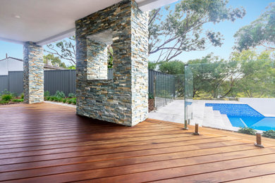 Photo of a modern deck in Perth.