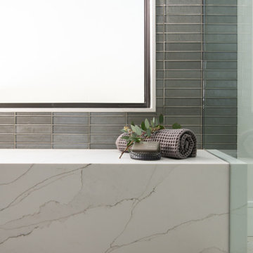 Shower bench