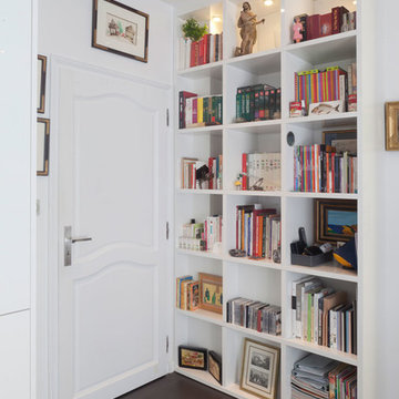 Meuble de bibliothèque sur mesure - finition entièrement laquée brillante à Pari