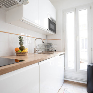 UpperKey Stylish & Bright Kitchen