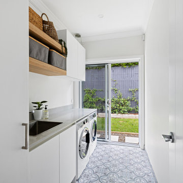 Merridong rd, Elanora Heihghts