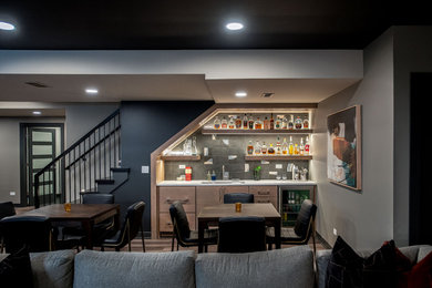 Inspiration for a modern home design remodel in Chicago