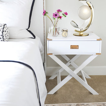 Arden 1-Light Table Lamp - Aged Brass Finish - Clear Crackle Glass Shade