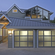Lakehouse Garage Doors