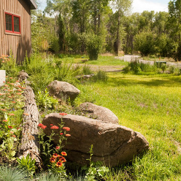 Manhattan, Montana - Rustic River Lodge