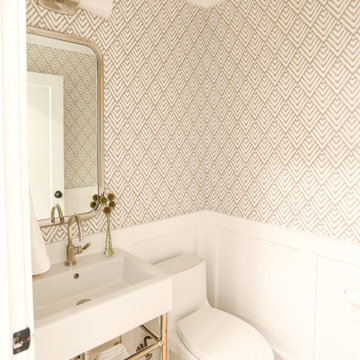 Powder Room | Naperville