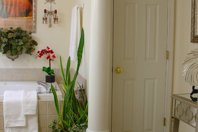 Example of a transitional home design design in Other
