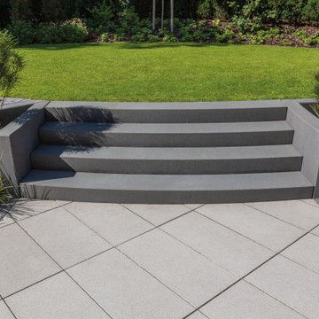 Radial gestaltete Treppen.