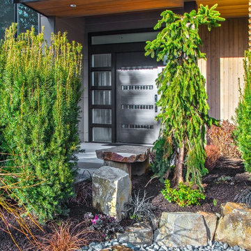Transitional Custom Home in Bellevue