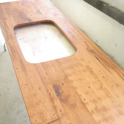 Nantucket reclaimed lumber heart pine counter top - Kitchen Countertops