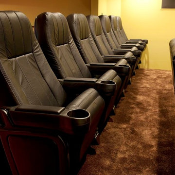 Jam Session - Multi-Purpose Theatre Room