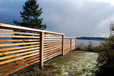 Inspiration for a contemporary landscaping in Vancouver.