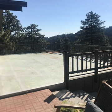 DecTec Deck Roof, Fortress Cable Railing and Wild Hog wire fence