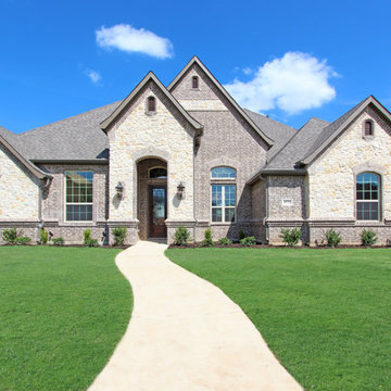 Spectacular in Silverleaf — Brand New Move-In Ready Home in Keller