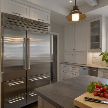 A Bright and Rustic Family-Friendly Kitchen