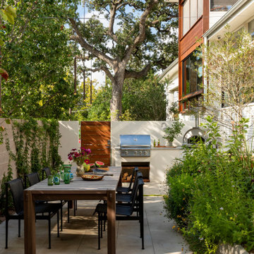 West 9th Alfresco Dining with Richard Schultz 1966 Chairs