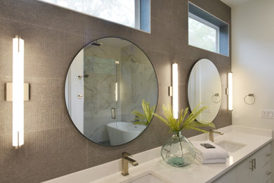 Bathroom - bathroom idea in Other