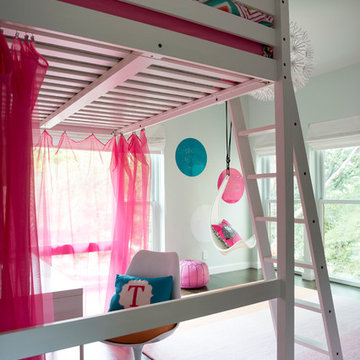 Contemporary Warmth: Highland Park Residence