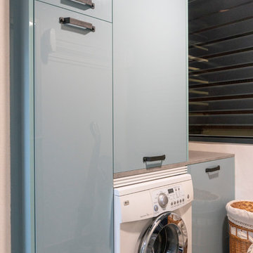 Cocina moderna con el máximo espacio aprovechado