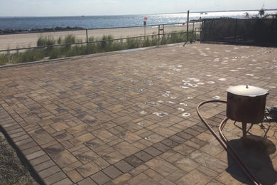 Minimalist patio photo
