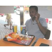Arnold Amatkarijo's photo